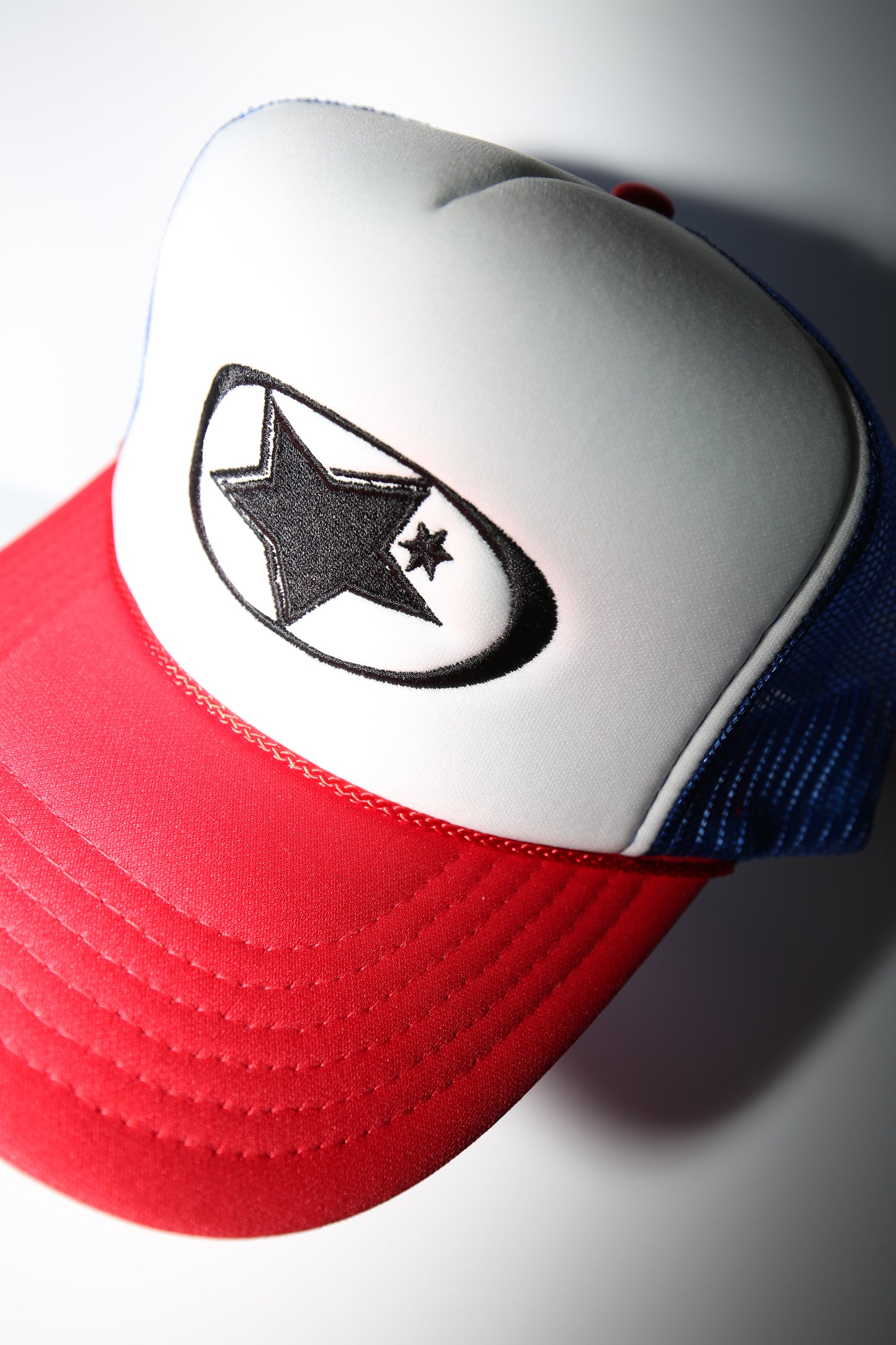 GLOBAL TRUCKER HAT // RED/WHITE/BLUE