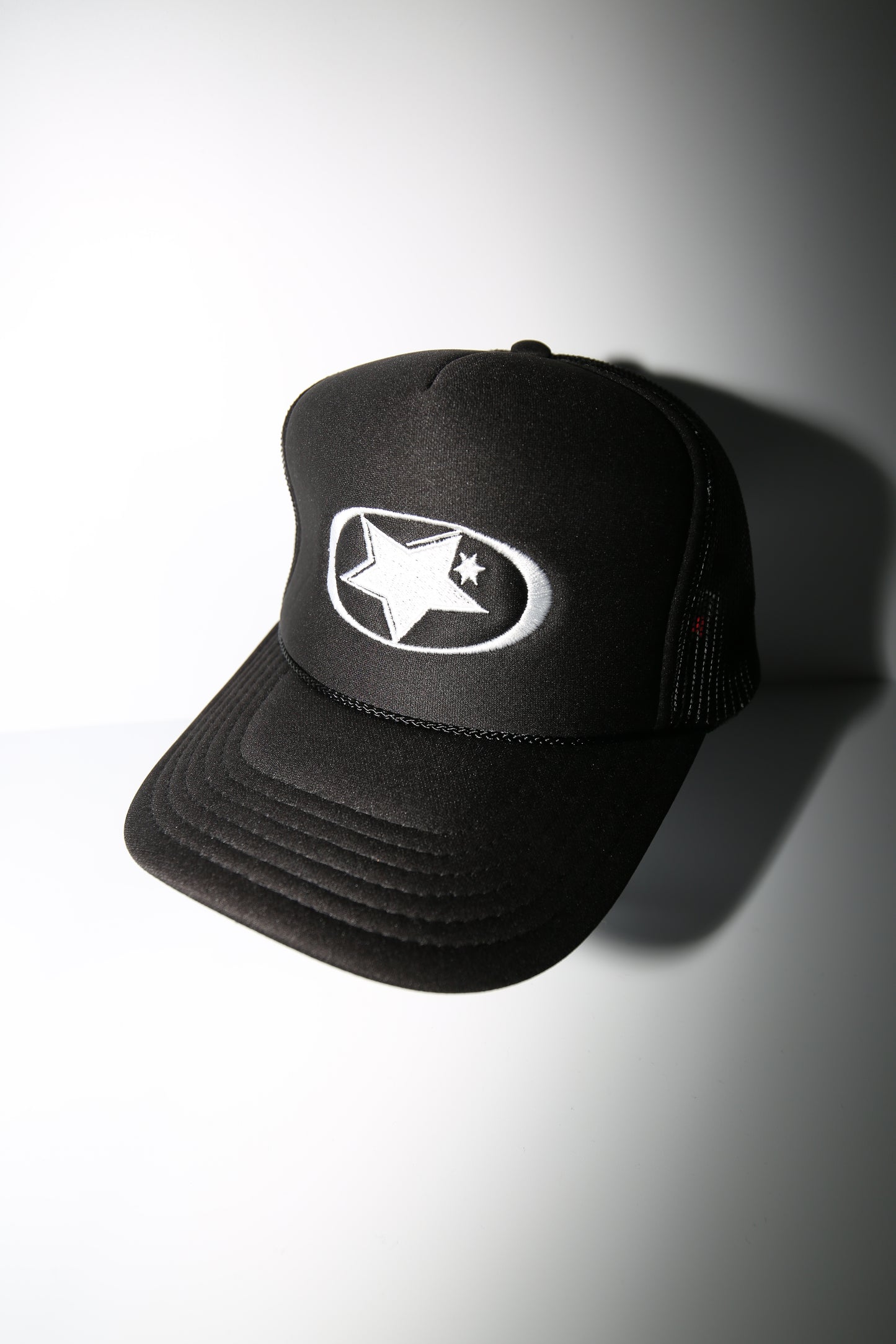 GLOBAL TRUCKER HAT // BLACK